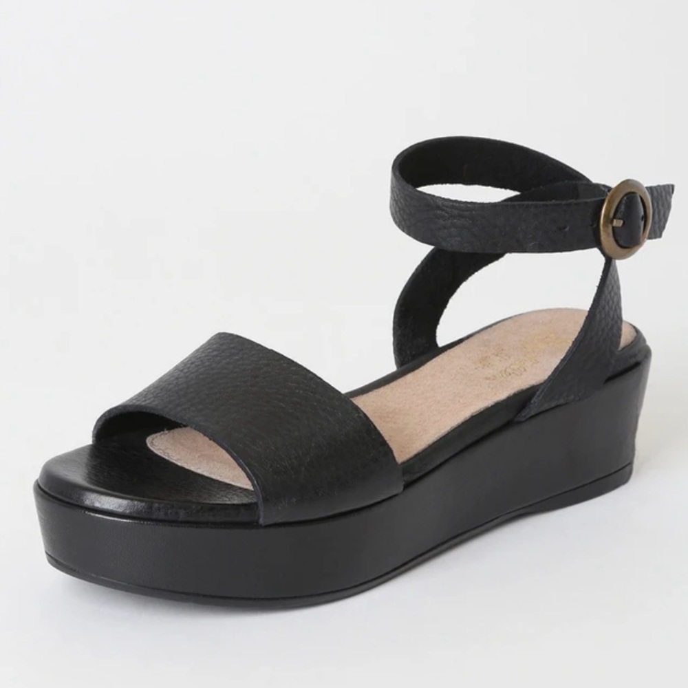Seychelles Black Platform Ankle-Strap Sandals